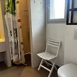 Elena Villa *